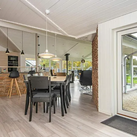 Holiday home Xlviii *